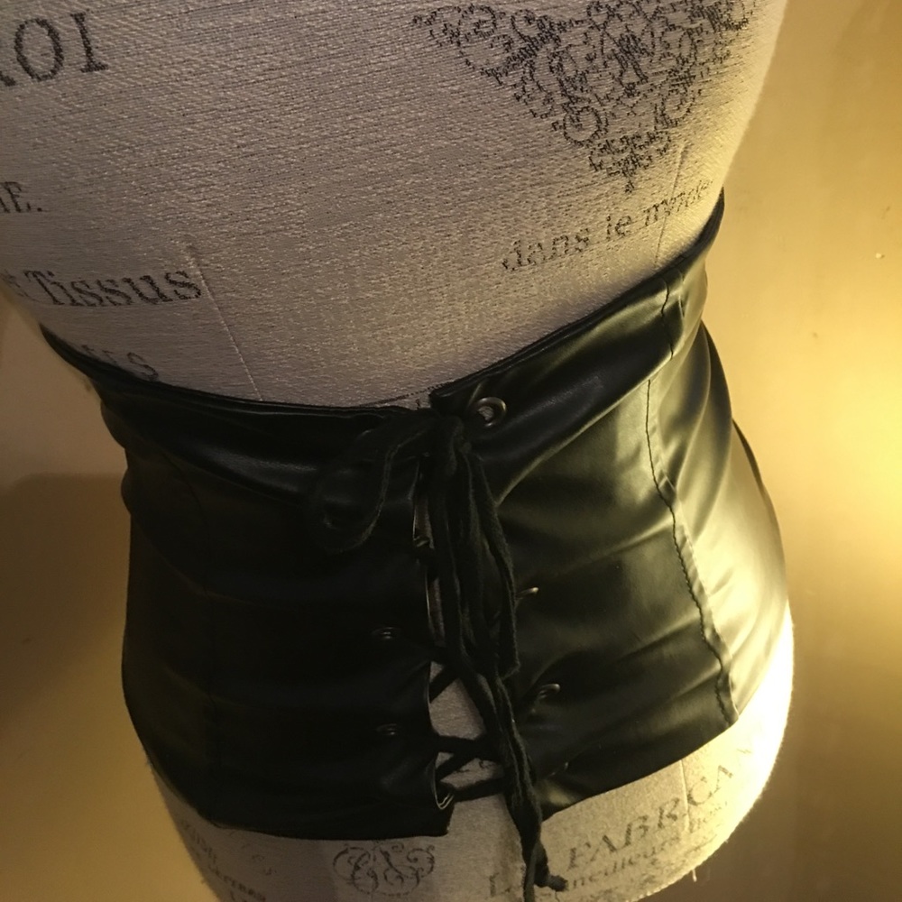 Wrap me around you corset waist belt